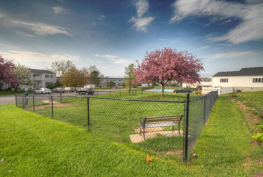Long pond shores waterfront apartments 700 pond view heights